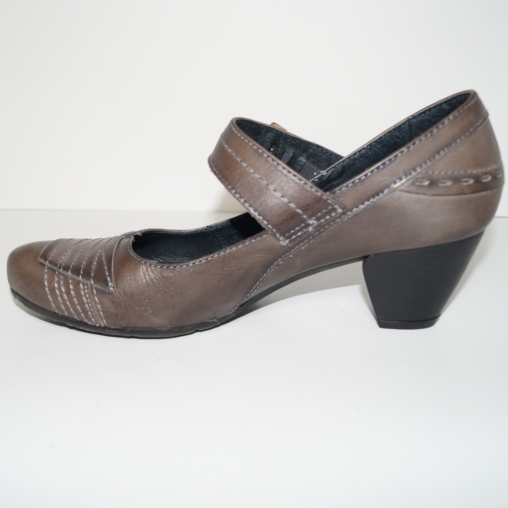 Pikolinos Naturally Good Mary Janes - Picture 6 of 8